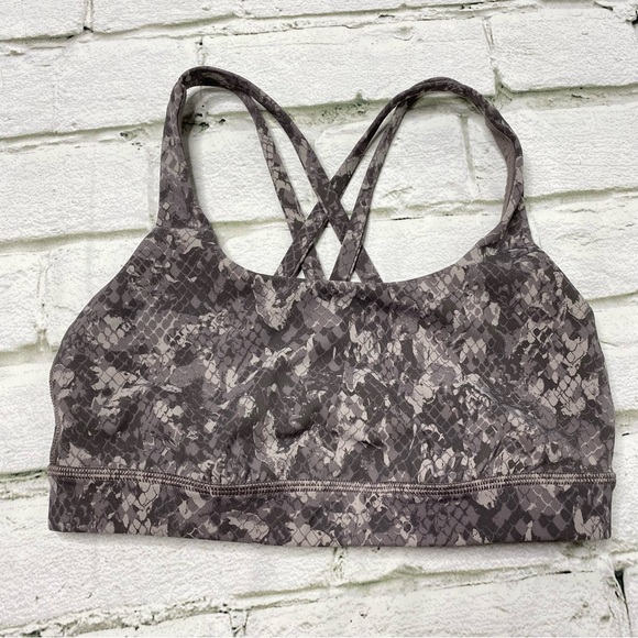 Lululemon Energy sports bra size 4 - Picture 3 of 7